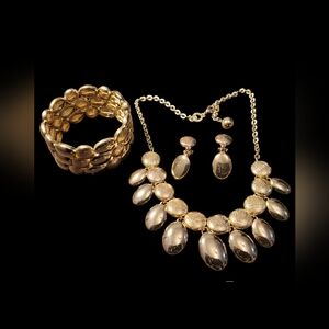 Vtg. Jewelry Set by Liz Claiborne